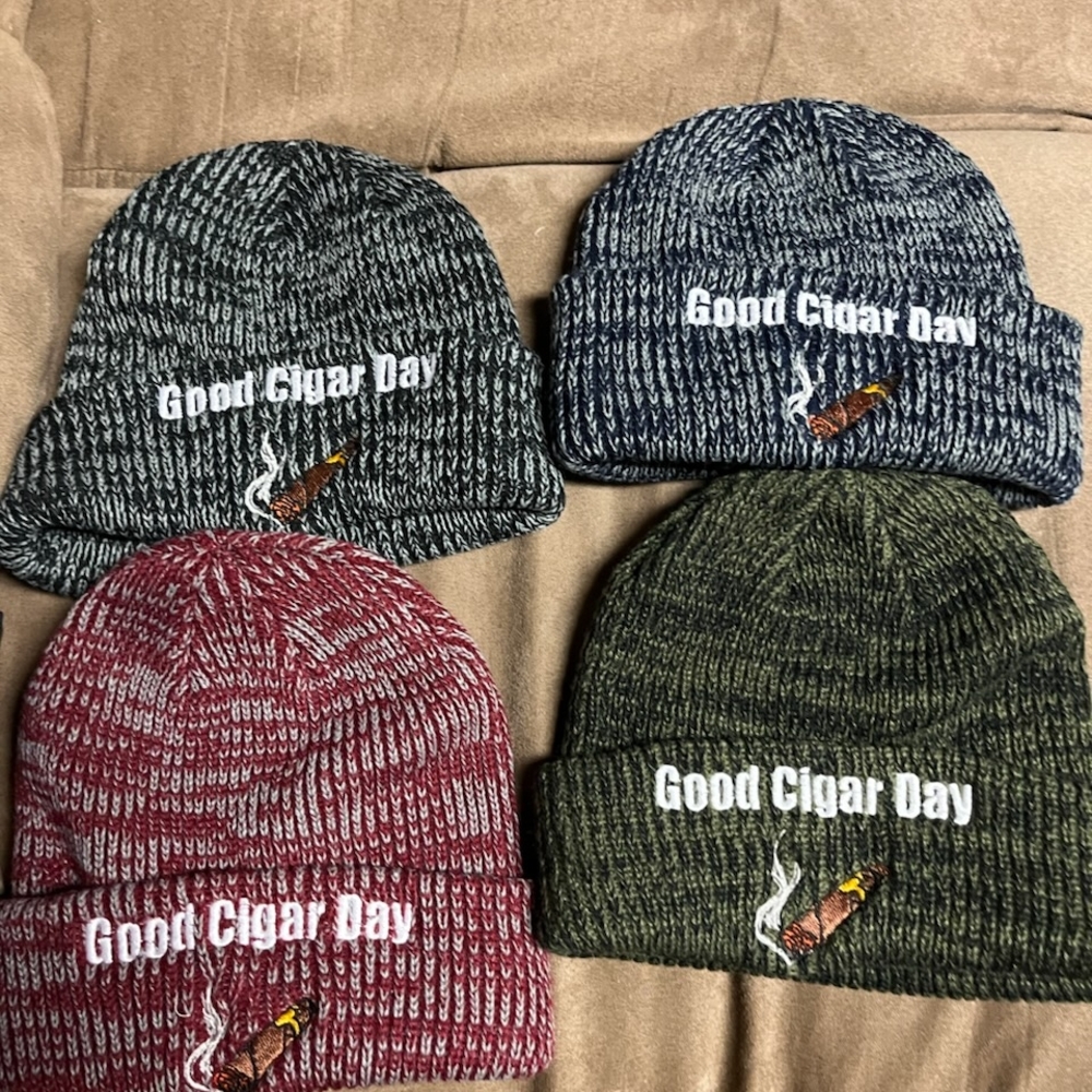 Good Cigar Day Beenie Caps Knit Beanie Set - Black, Red, Green, Gray